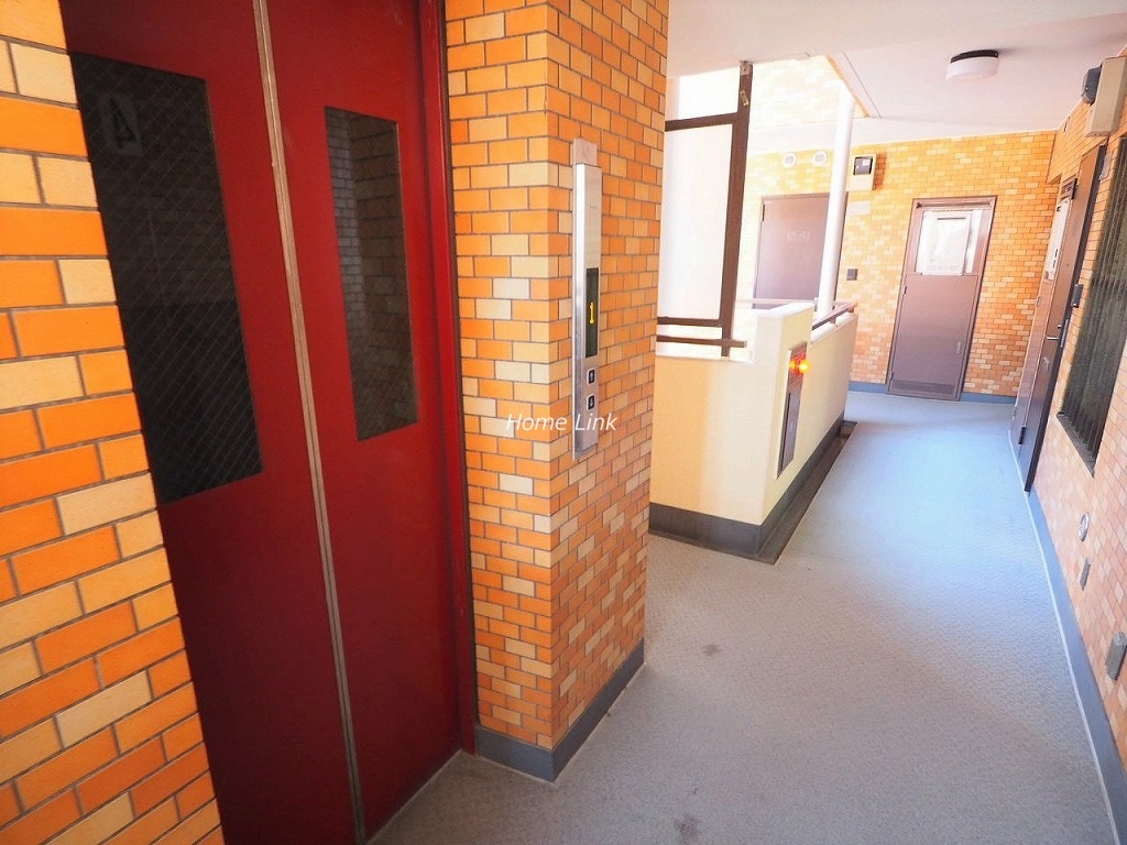 ライオンズマンション池袋要町第2　エレベーターホール